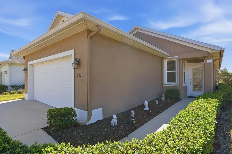 280 Catriona Dr, FL