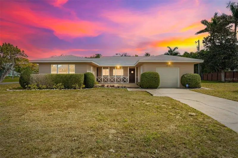 7549 Westmoreland Dr, FL
