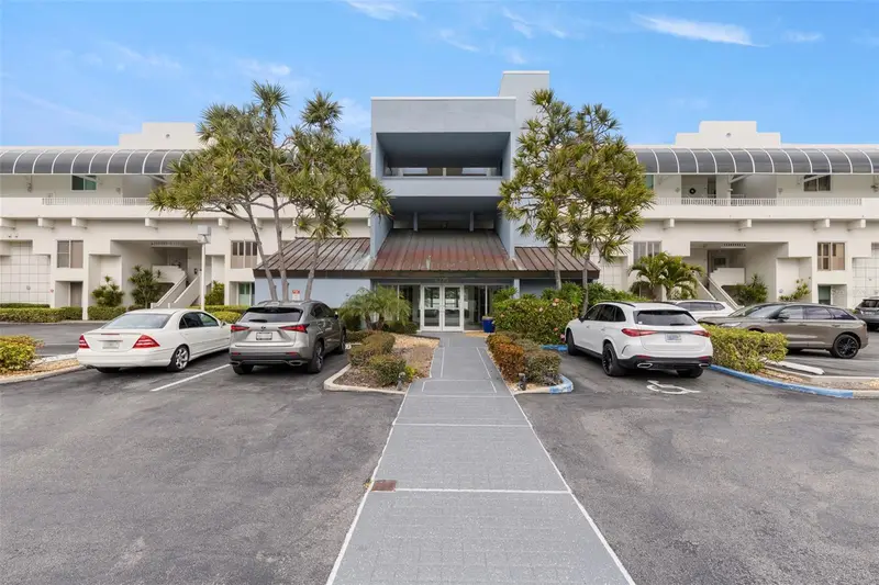 5279 Isla Key Blvd S #413, FL