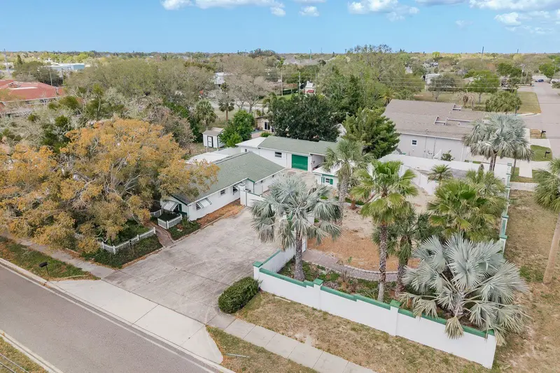 1115 Pennsylvania Ave, FL