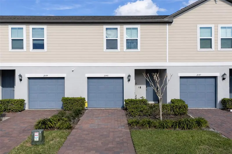 2043 Harebell Ln, FL