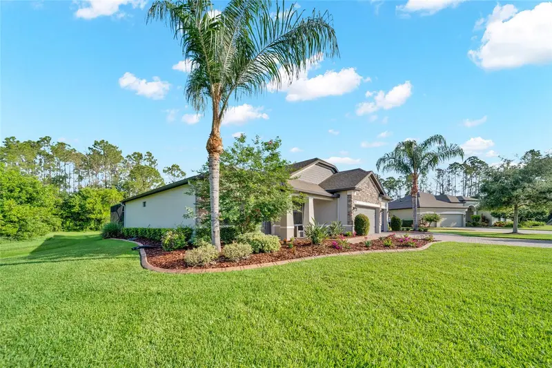 2607 162nd Pl E, FL