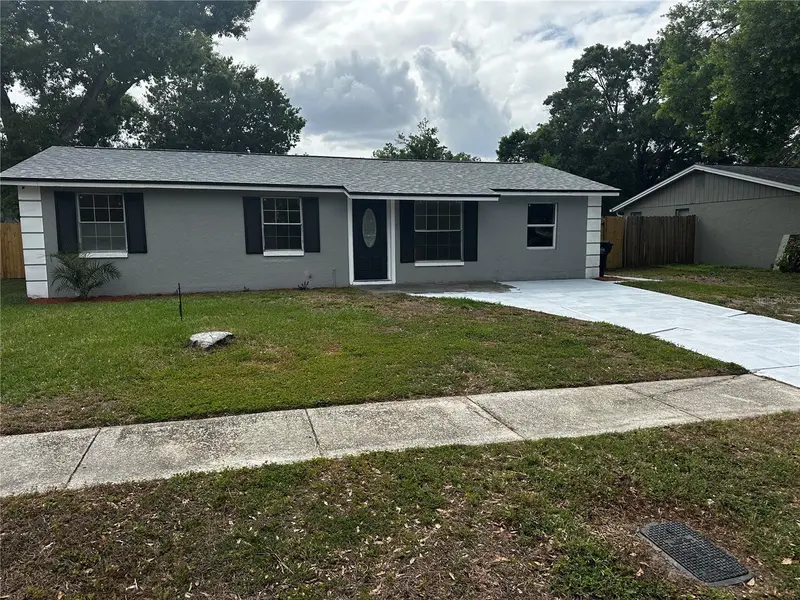 3704 Meadowbreeze Dr, FL