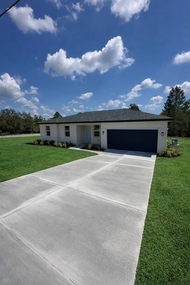 6327 N Hobson Ter, FL