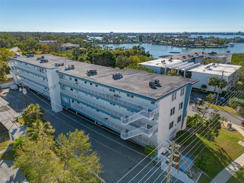 55 Harbor View Ln #301, FL