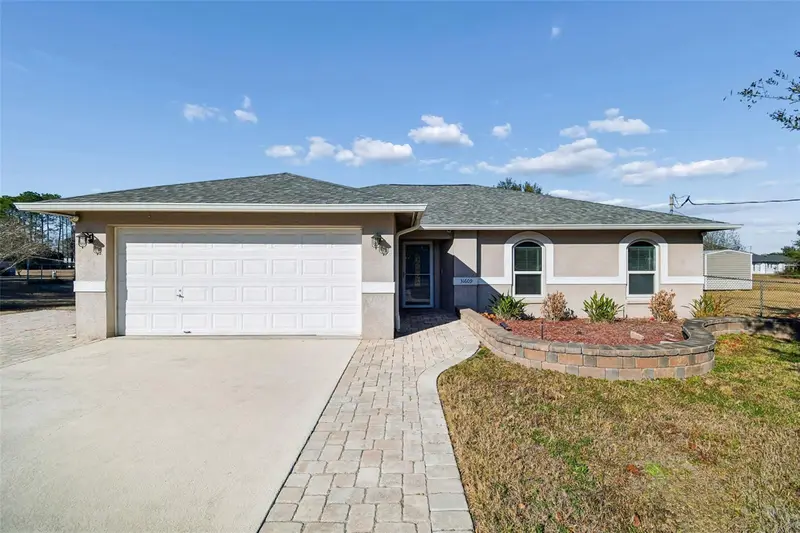 31609 Hunt Club Ln, FL