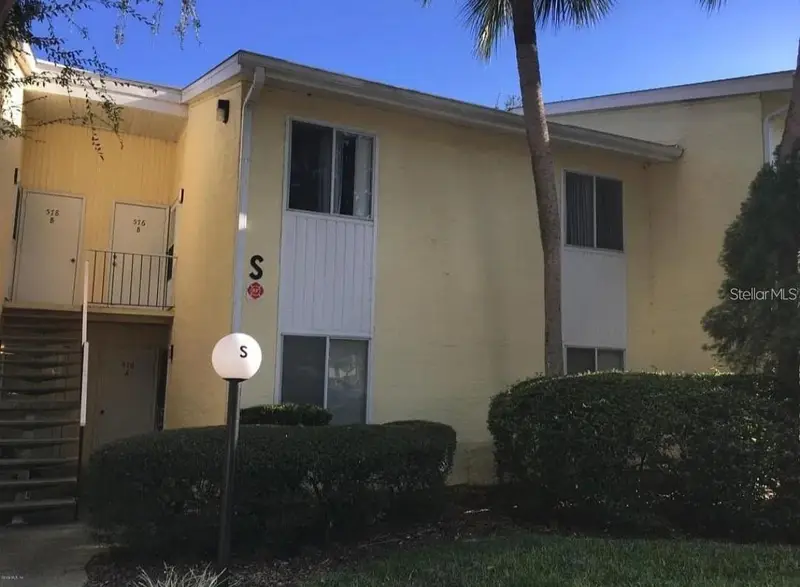 576 Bahia #A, FL