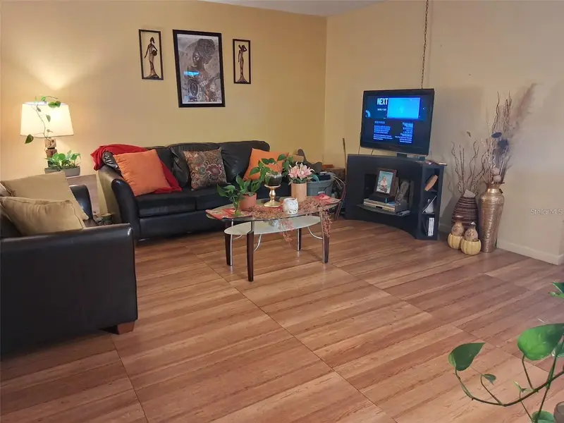 576 Bahia #A, FL
