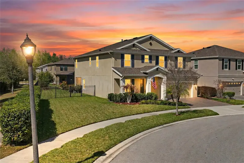 4124 Cadence Loop, FL