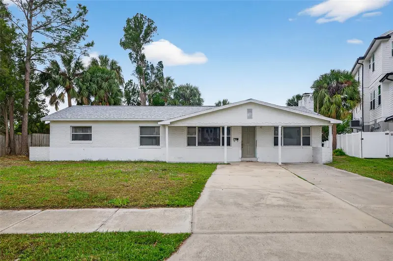 1809 Bayou Grande Blvd Ne, FL