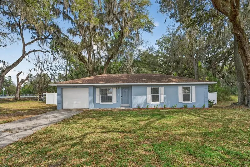 42210 W Lakeview Dr, FL
