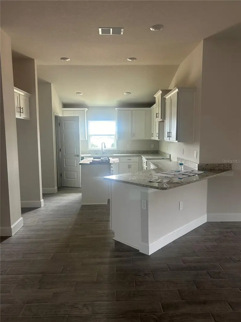 5232 Tennessee Ridge Ct, FL