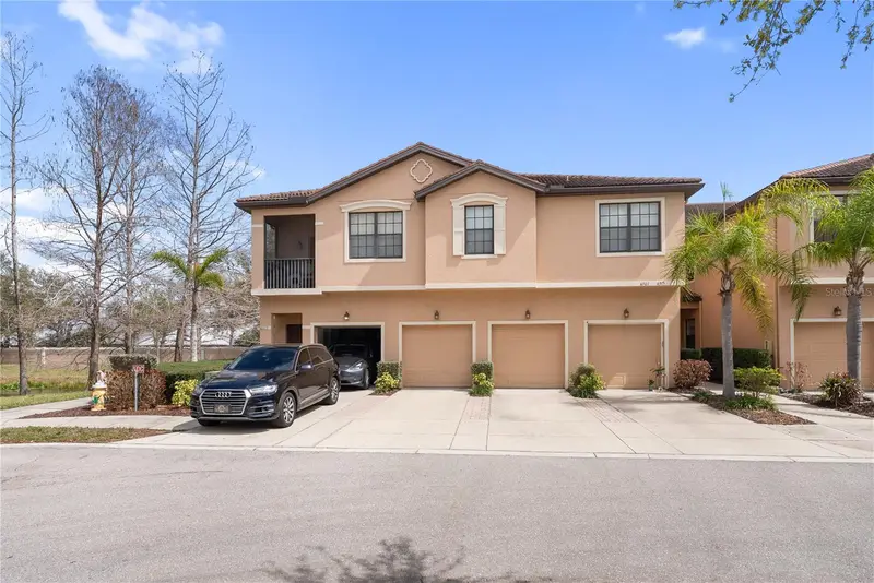 4307 Via Piedra Cir #6-102, FL