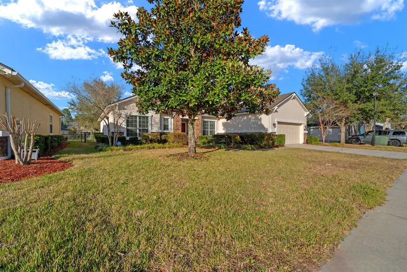4588 Golf Brook Rd, FL