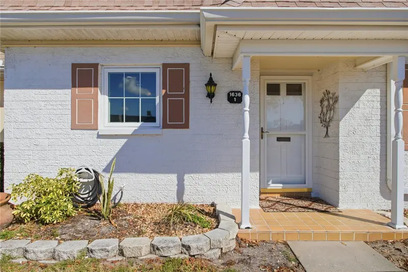 1636 S Lake Ave #1, FL