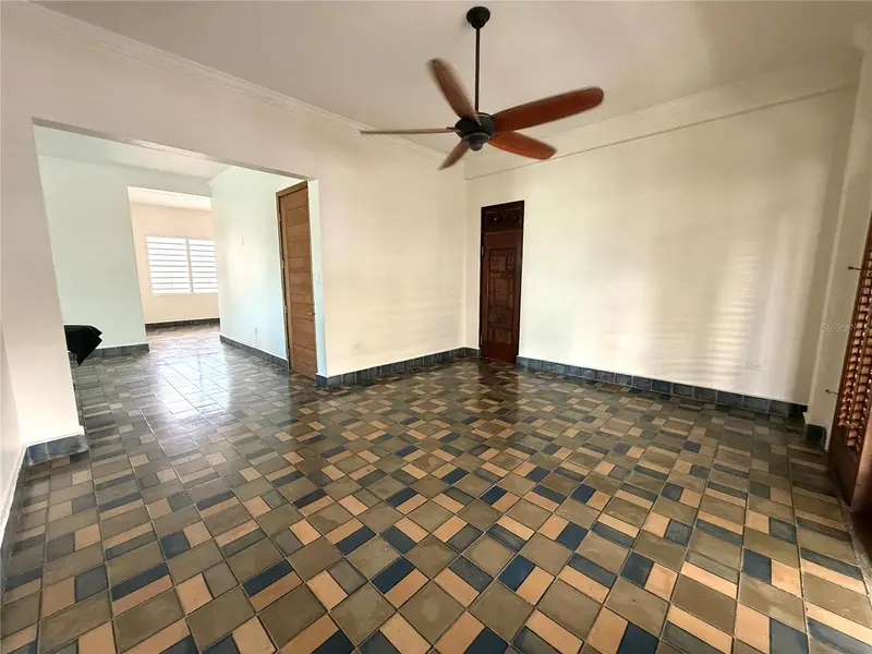 1507 Las MaríAs, PR