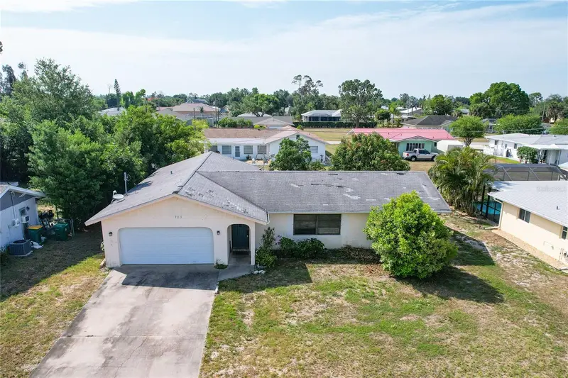 783 Spring Lake Blvd Nw, FL