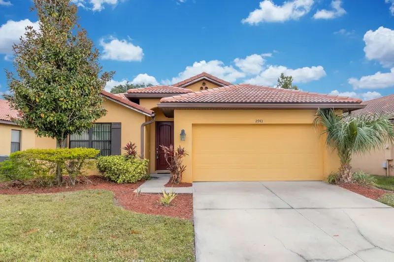 2943 Casabella Dr, FL