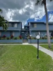 1821 Settlers Dr #A4, FL
