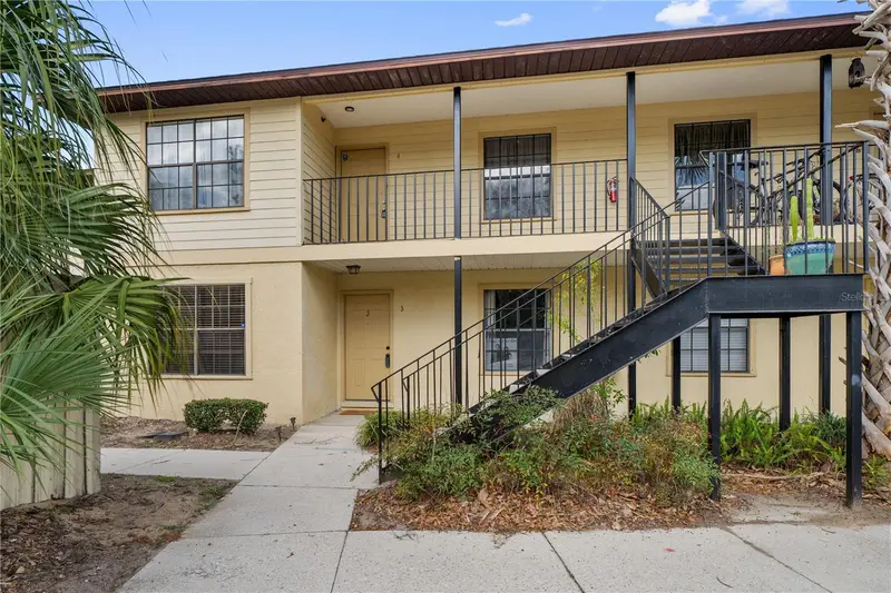 6400 Nw 106th Pl #3, FL