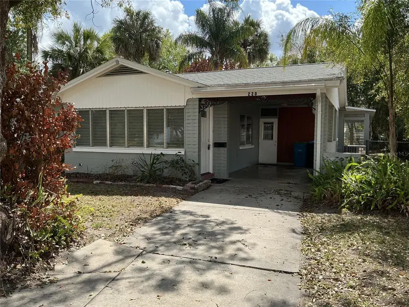 220 Alpine Dr, FL