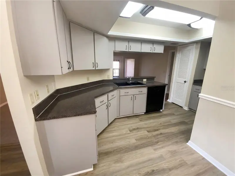 1610 N Dalary Pt, FL