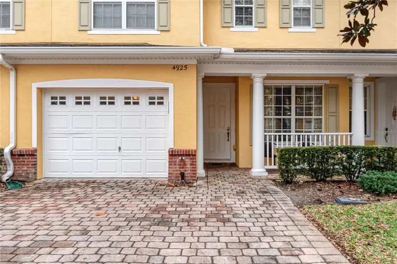 4925 Poolside Dr, FL