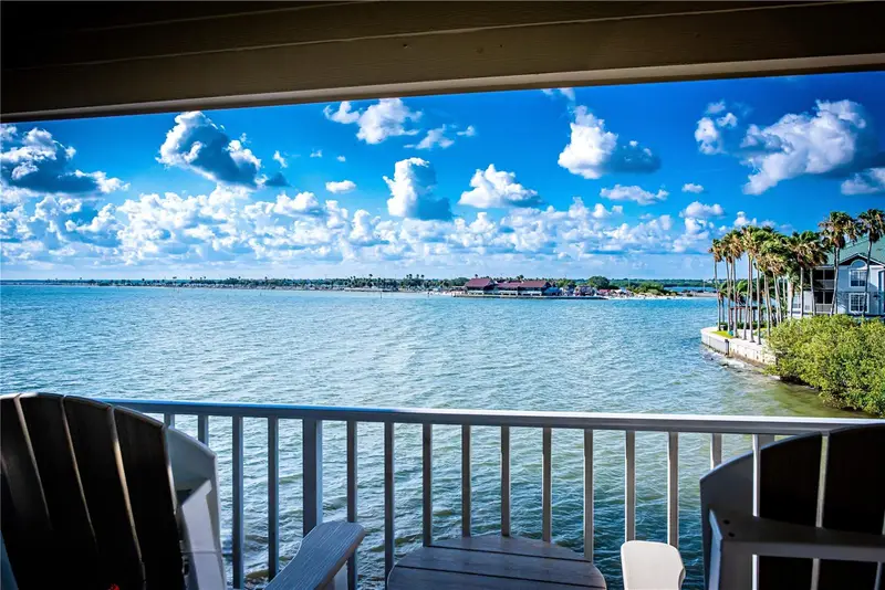 2506 N Rocky Point Dr #369, FL