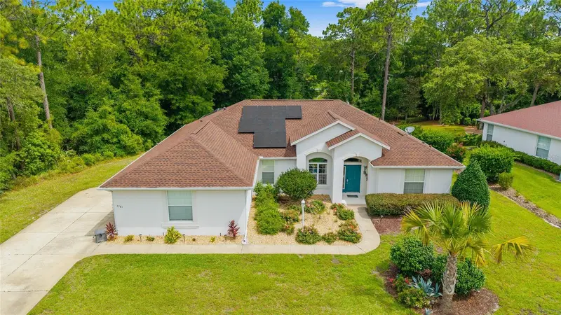 9781 Sw 196th Cir, FL
