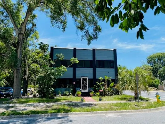 1960 4th Ave N, FL