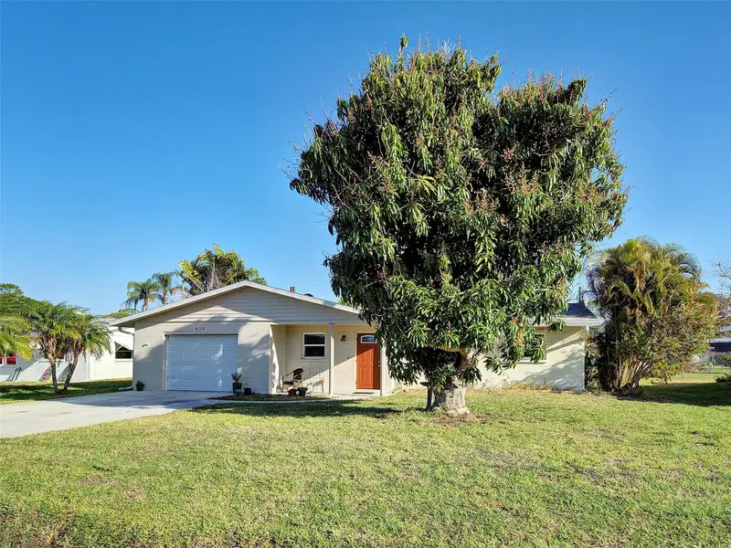 836 Stewart St, FL