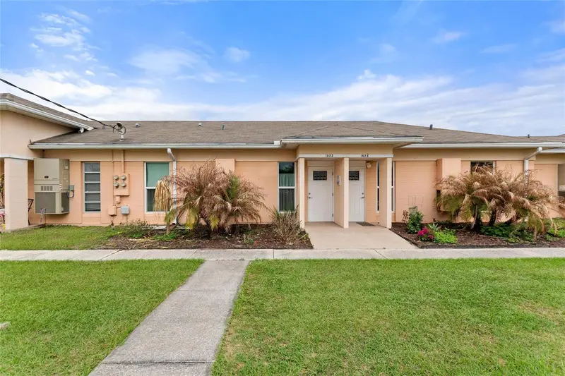 1823 Club Cir, FL