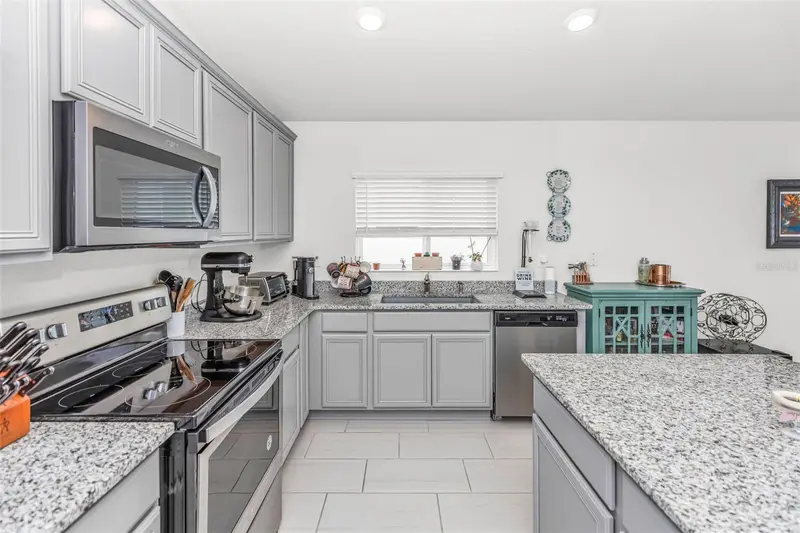 1670 Scarbrough Abby Pl, FL