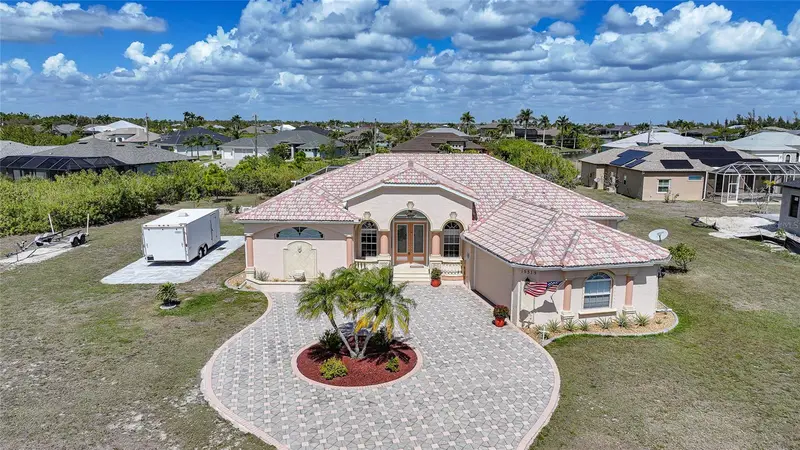 15319 Acorn Cir, FL