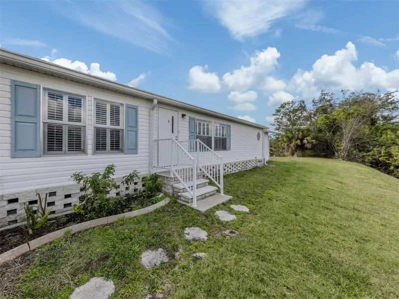 583 Portside Dr, FL