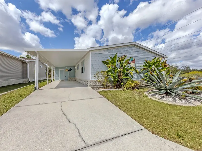 583 Portside Dr, FL