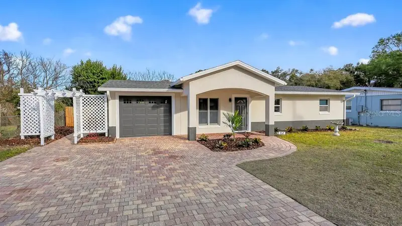 157 Alhambra Ave, FL