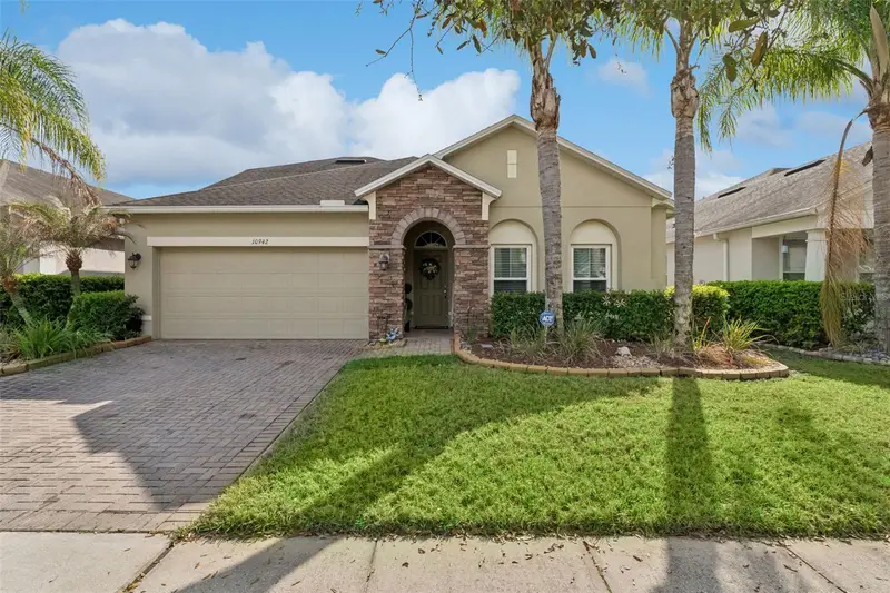 10942 High Bush Ct, FL