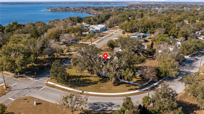 110 W Minnehaha Ave, FL