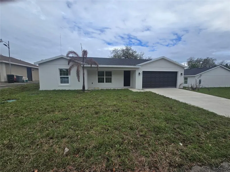 895 S Cedar Ave, FL