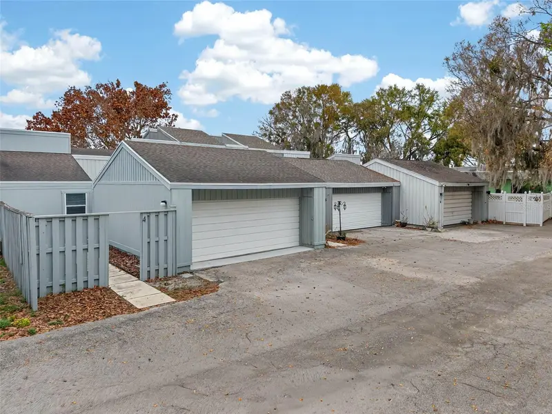 1502 Buckeye Rd Ne #4, FL