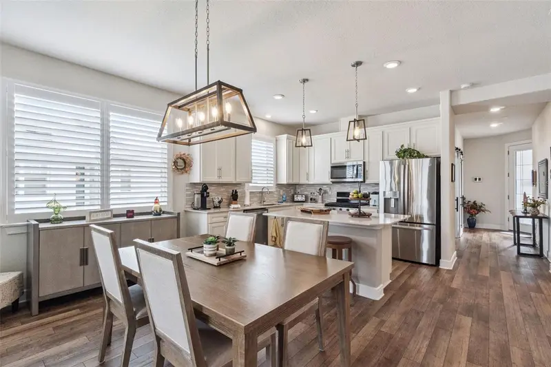 2732 Cherry Blossom Loop, FL