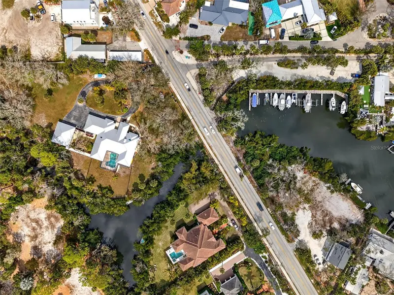 7108 Midnight Pass Rd, FL