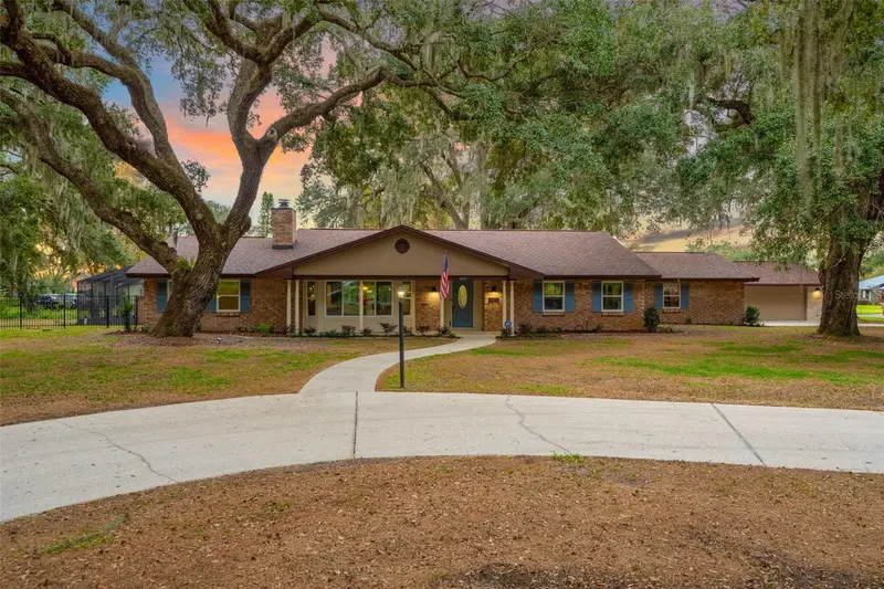 3272 Majestic Oak Dr, FL