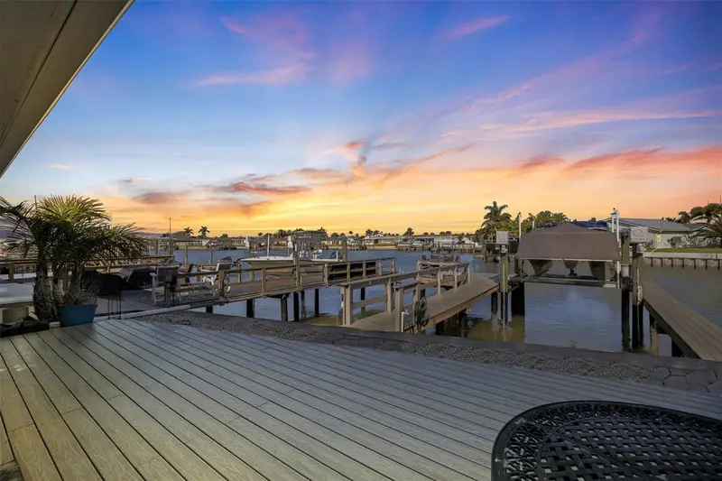 403 Boca Ciega Point Blvd N #2801, FL