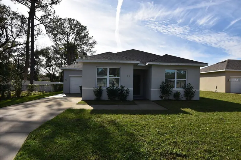 202 W Crescent Dr, FL