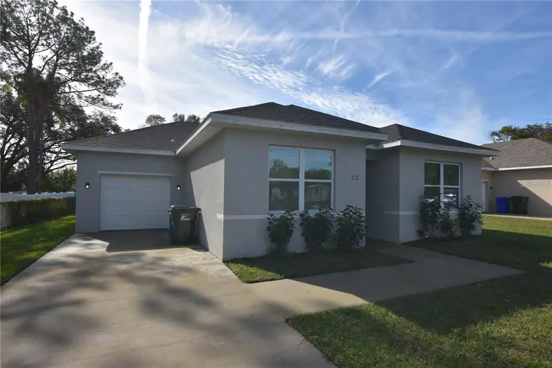 202 W Crescent Dr, FL