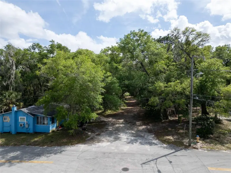 E Hubbard Ave, FL