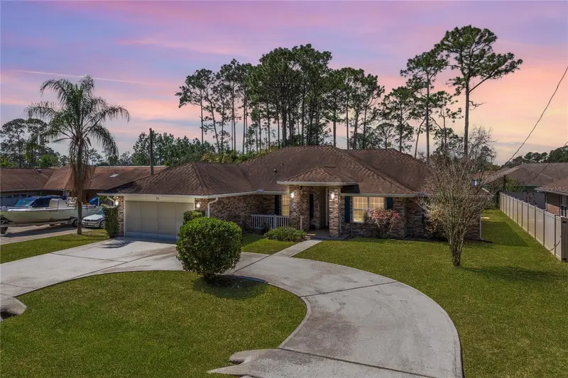 196 Boulder Rock Dr, FL