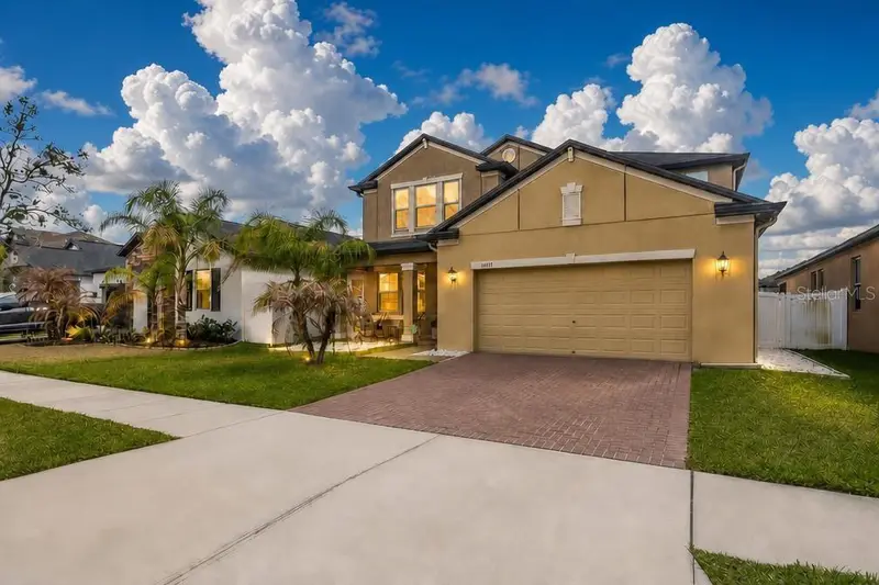 13223 Satin Lily Dr, FL
